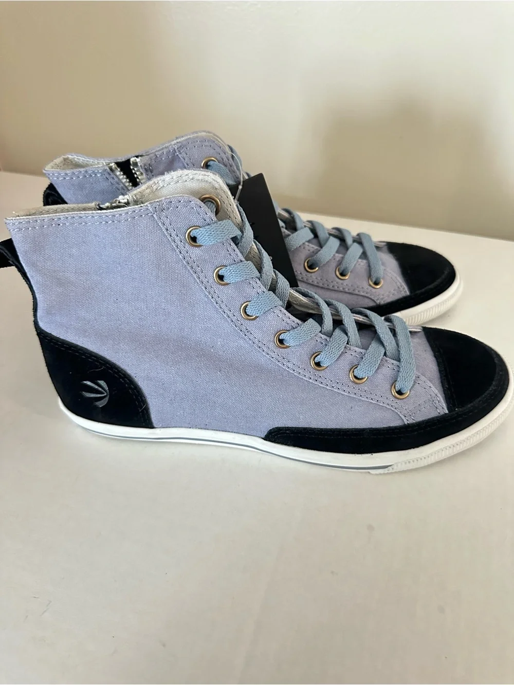 Burnetie Side Zip High Top Sneakers 7